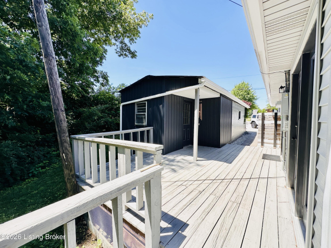 Listing Image 16