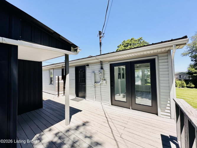 Listing Image 17