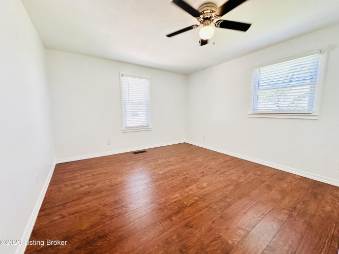 Listing Image 56