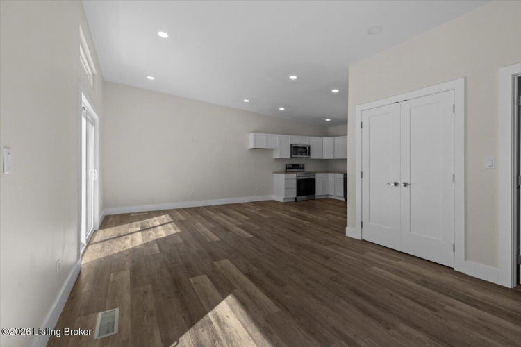 Listing Image 55