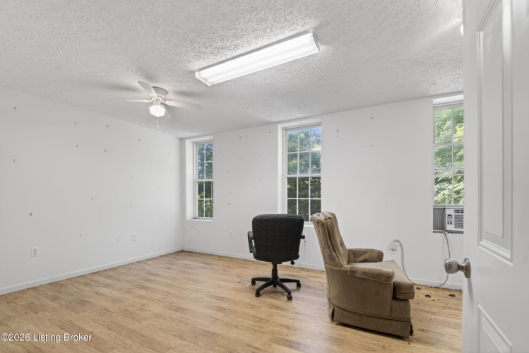 Listing Image 55