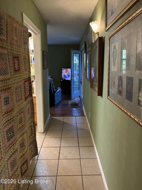Listing Image 41