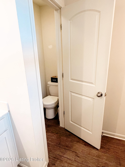 Listing Image 18