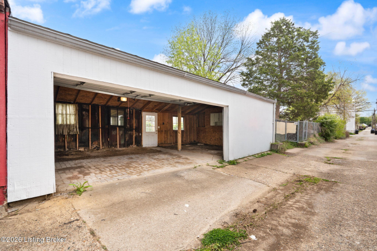 Listing Image 37
