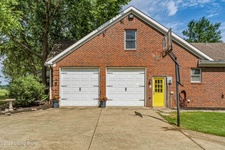 Listing Image 109