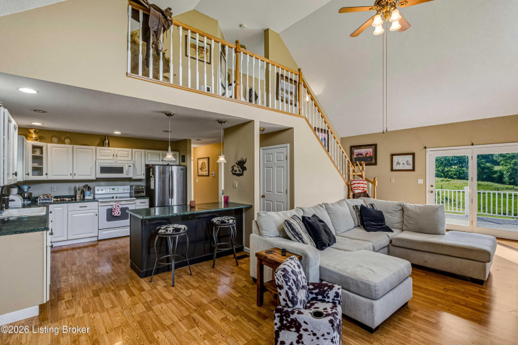 Listing Image 20