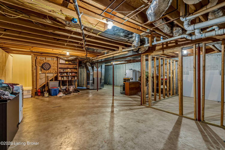 Listing Image 45