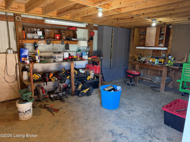Listing Image 63