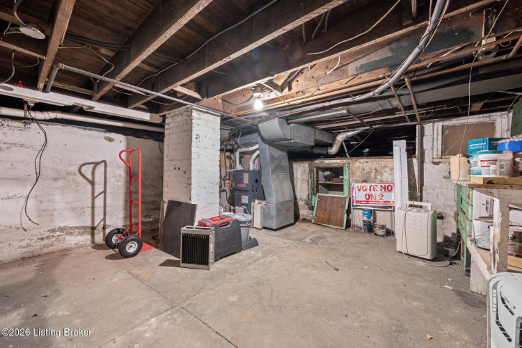 Listing Image 41