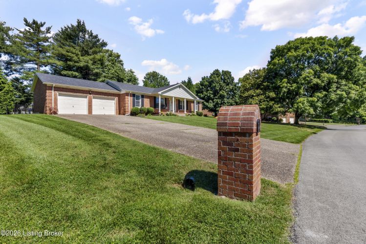 Listing Image 64