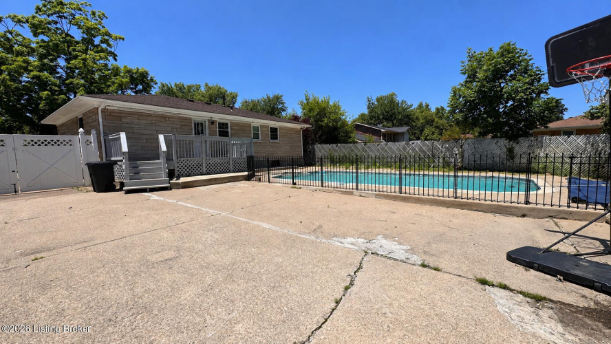 Listing Image 35