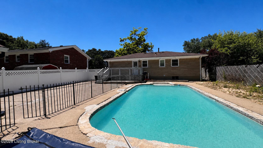 Listing Image 37