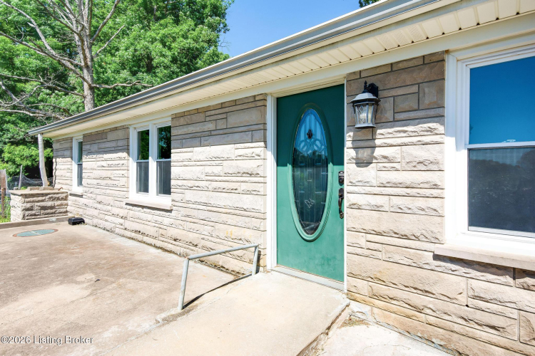 Listing Image 70