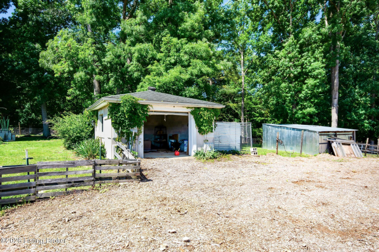 Listing Image 81