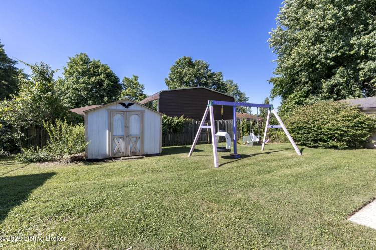 Listing Image 28
