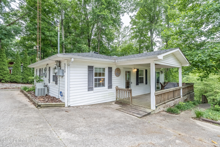 Listing Image 3