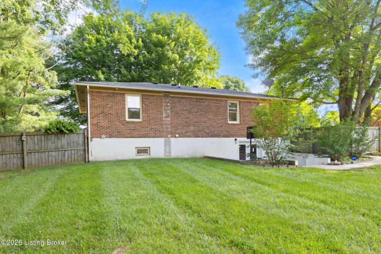 Listing Image 40