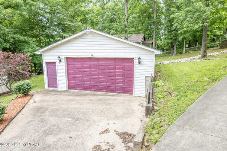 Listing Image 63
