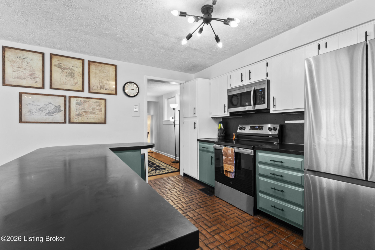 Listing Image 15