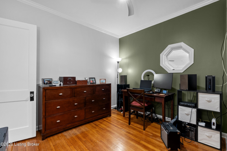 Listing Image 31