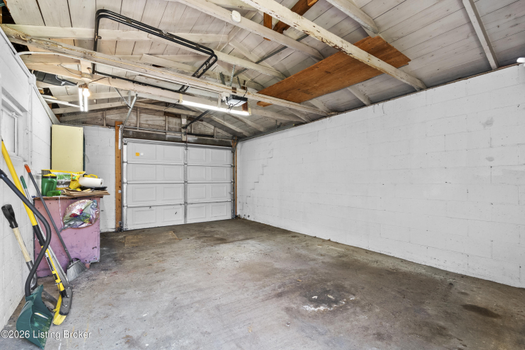 Listing Image 45