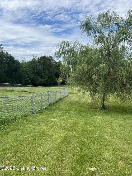 Listing Image 24