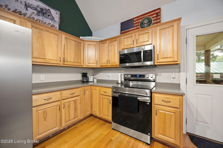 Listing Image 23