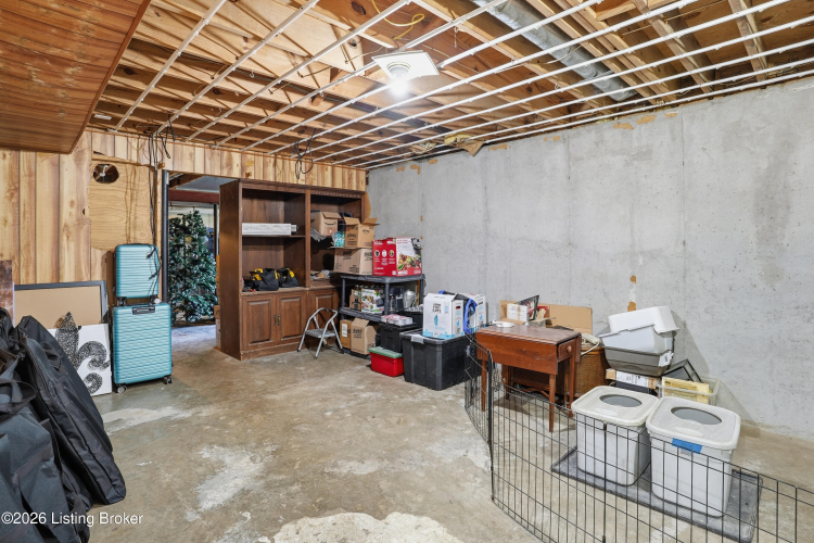 Listing Image 28