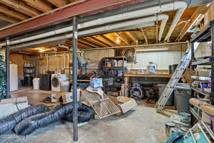 Listing Image 32