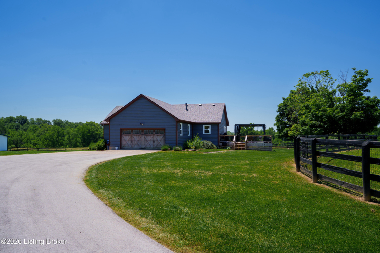 Listing Image 35