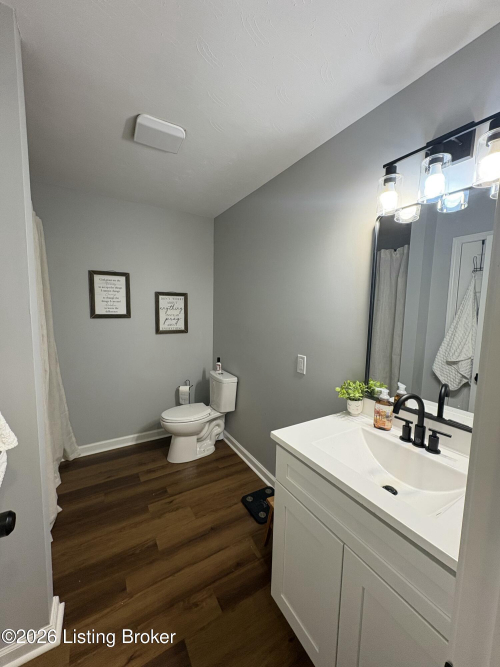 Listing Image 20