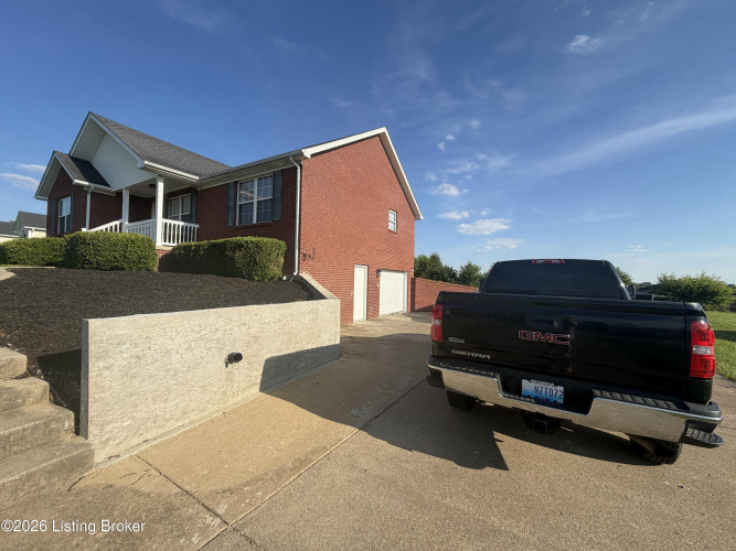 Listing Image 24