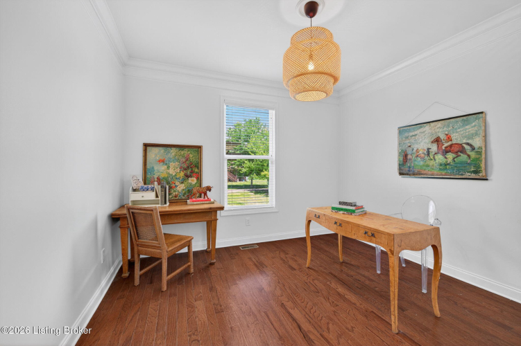 Listing Image 23