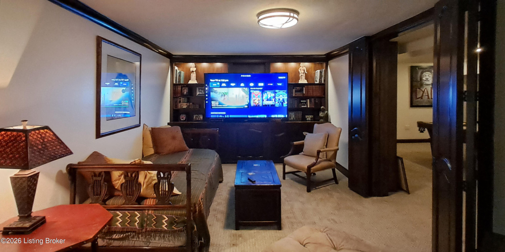Listing Image 59