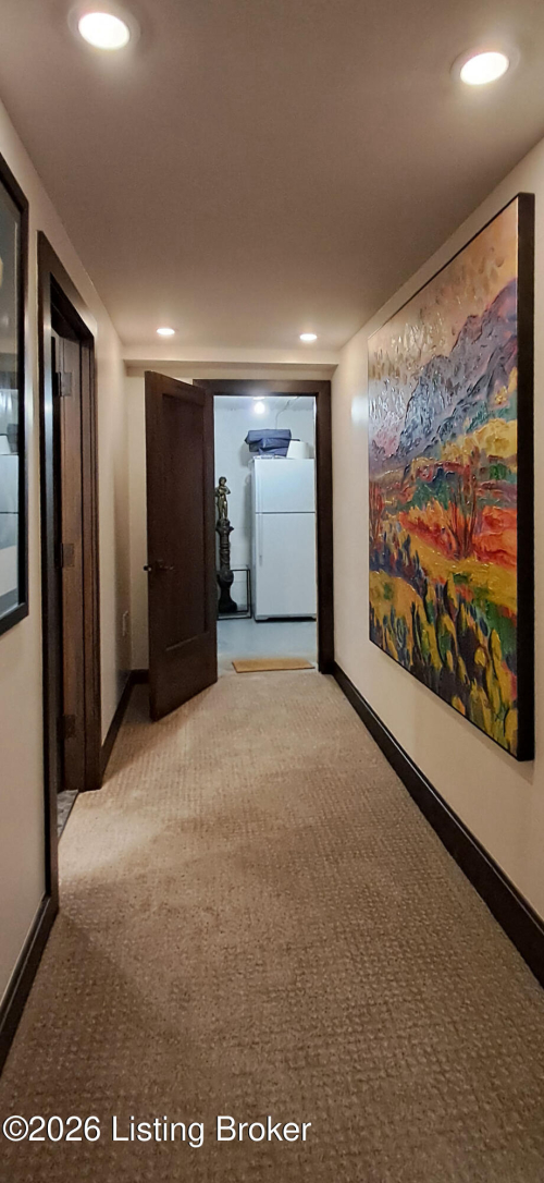 Listing Image 70