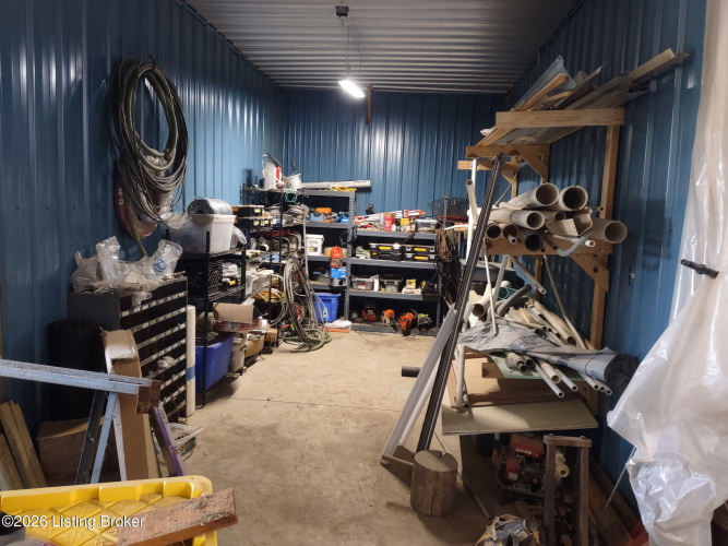 Listing Image 82