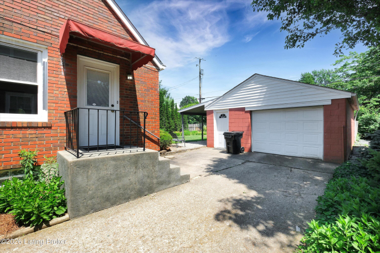 Listing Image 47