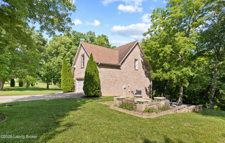 Listing Image 48