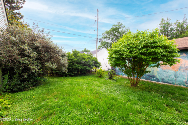 Listing Image 14