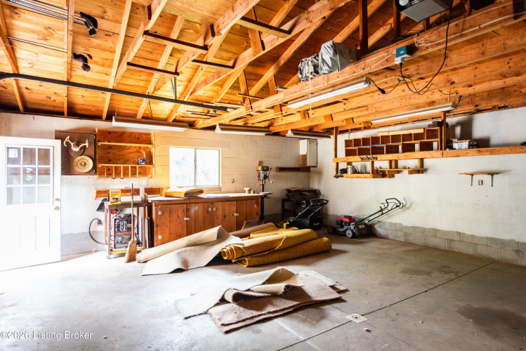 Listing Image 50
