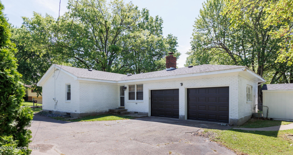 Listing Image 32