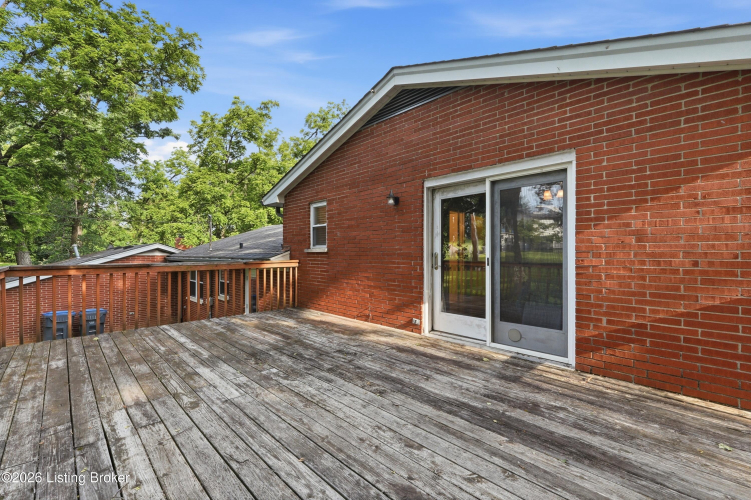 Listing Image 38