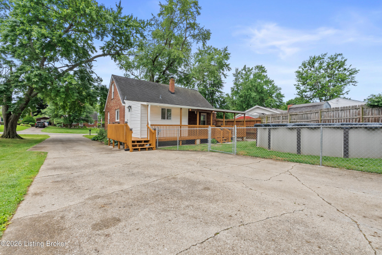 Listing Image 46