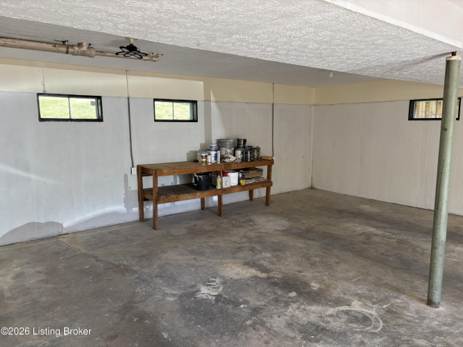 Listing Image 53