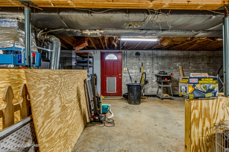 Listing Image 28