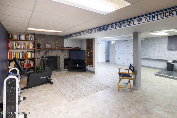 Listing Image 40