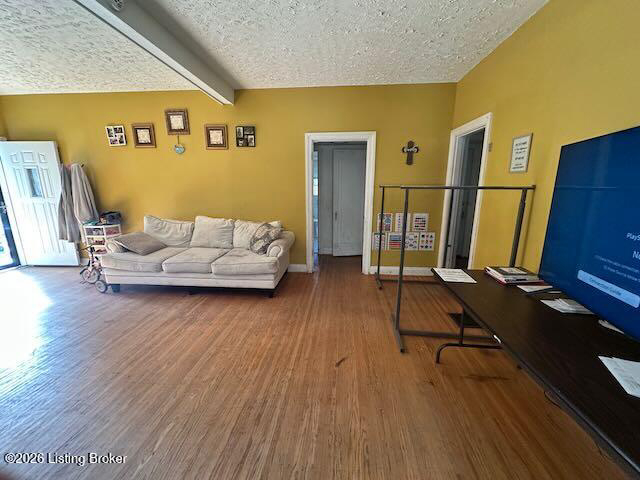 Listing Image 5