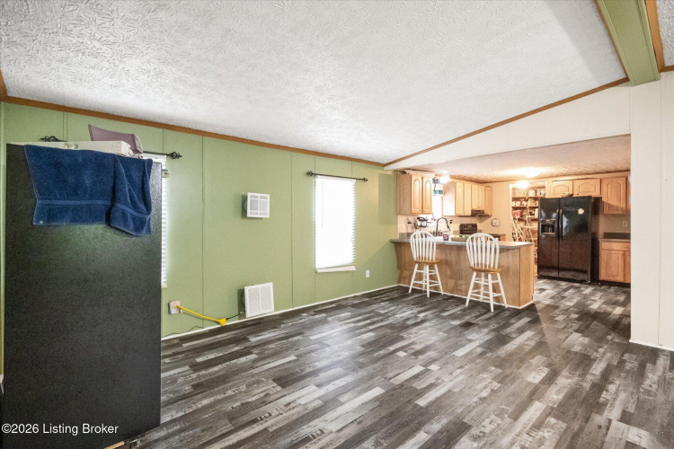 Listing Image 34