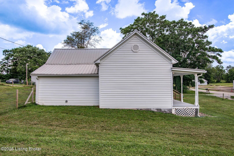 Listing Image 40