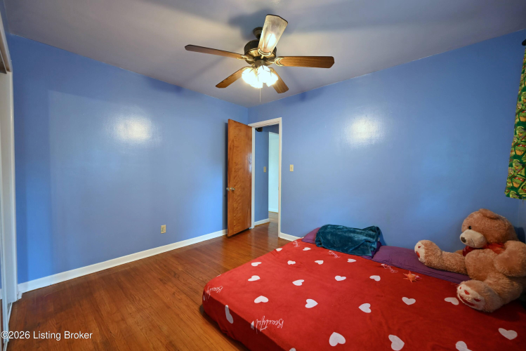 Listing Image 22